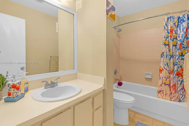 $325,000 | 2552 Northwest 99th Avenue, Coral Springs, FL 33065