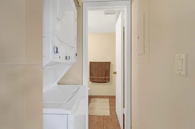 $325,000 | 2552 Northwest 99th Avenue, Coral Springs, FL 33065