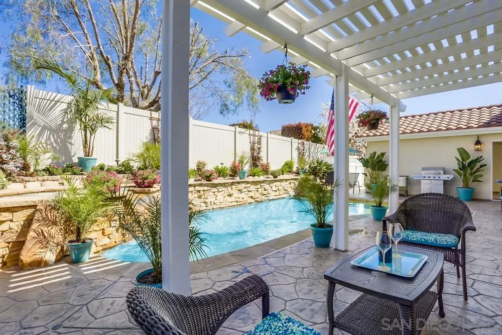 710 Greyfield Court Fallbrook, CA 92028 - Photo 4 of 28 a outdoor living space with patio furniture