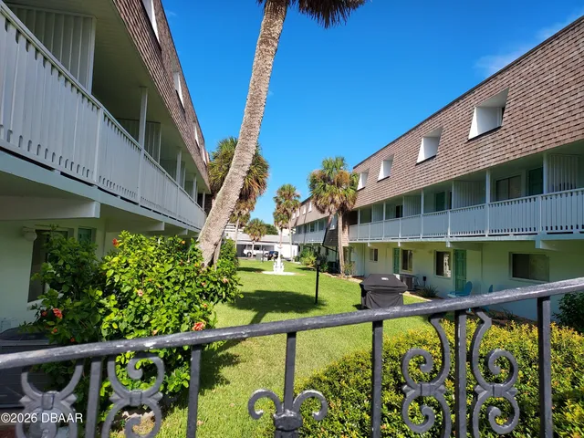 $1,450 | 55 Vining Court, Unit 204, Ormond Beach, FL 32176