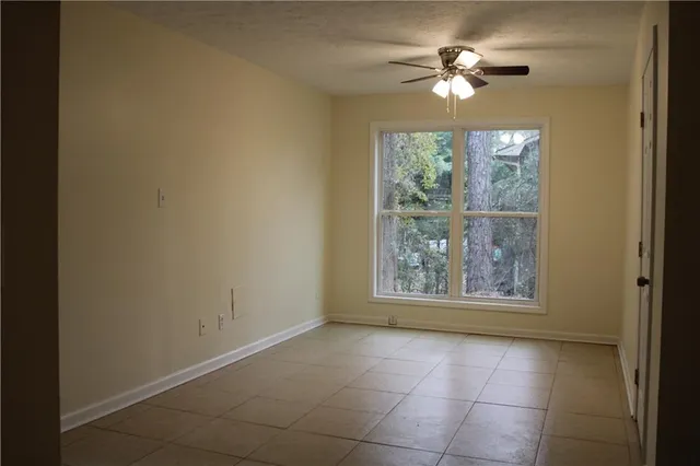 $2,600 | 135 Omega Drive, Lawrenceville, GA 30044