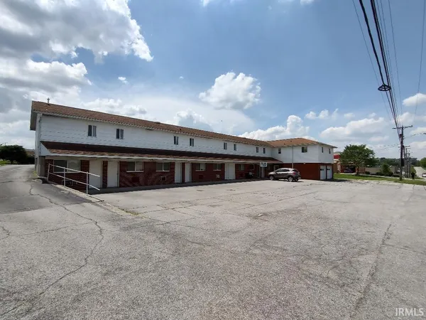 $1,188,000 | 5634 West Jefferson Boulevard, Fort Wayne, IN 46804