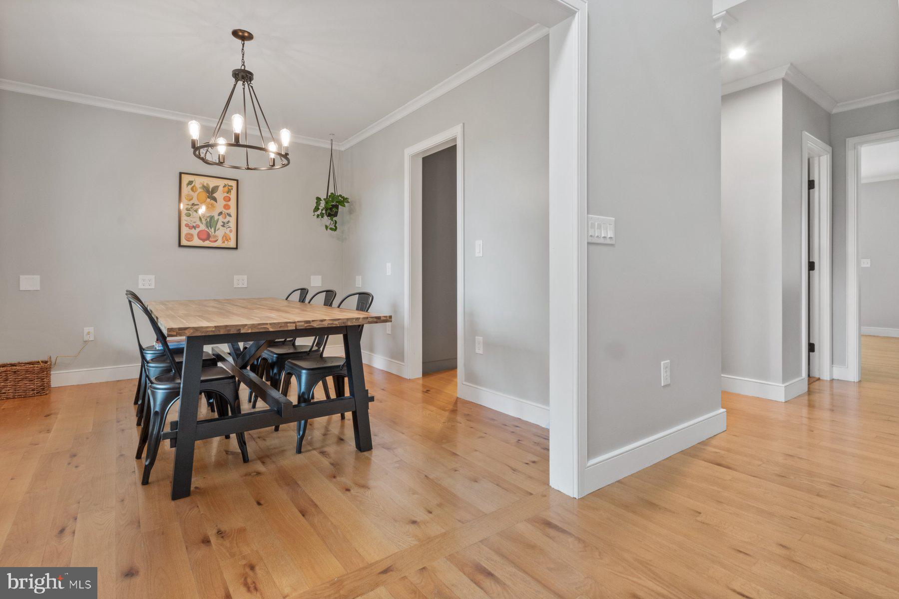 11207 Keymar Road Woodsboro, MD 21798 - Photo 6 of 38 Dining room