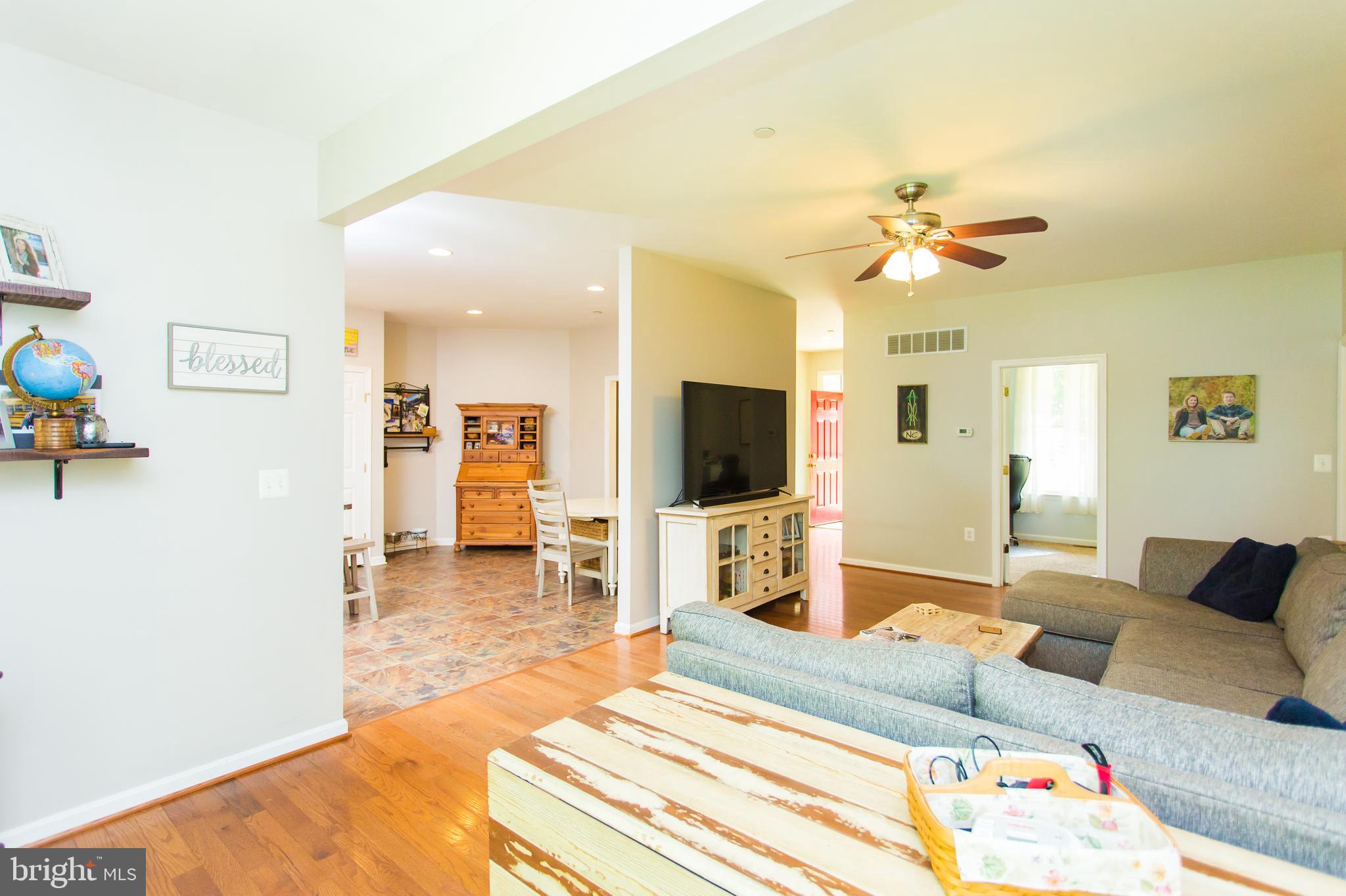 4025 Salem Bottom Road Westminster, MD 21157 - Photo 6 of 24 Gallery Image 6