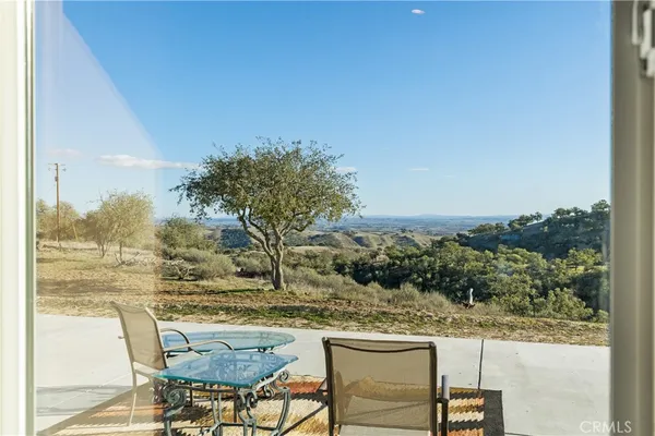 $999,999 | 4265 Nickel Creek Road, San Miguel, CA 93451