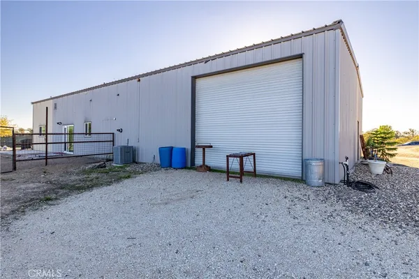 $999,999 | 4265 Nickel Creek Road, San Miguel, CA 93451