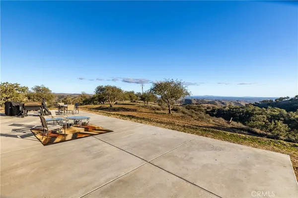 $999,999 | 4265 Nickel Creek Road, San Miguel, CA 93451