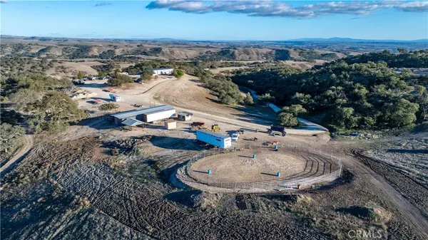 $999,999 | 4265 Nickel Creek Road, San Miguel, CA 93451
