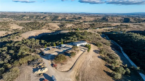 $999,999 | 4265 Nickel Creek Road, San Miguel, CA 93451