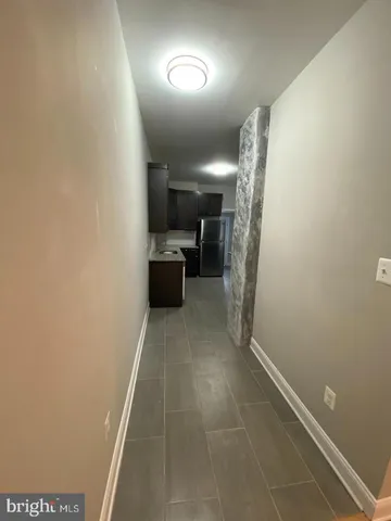 a view of livingroom with furniture