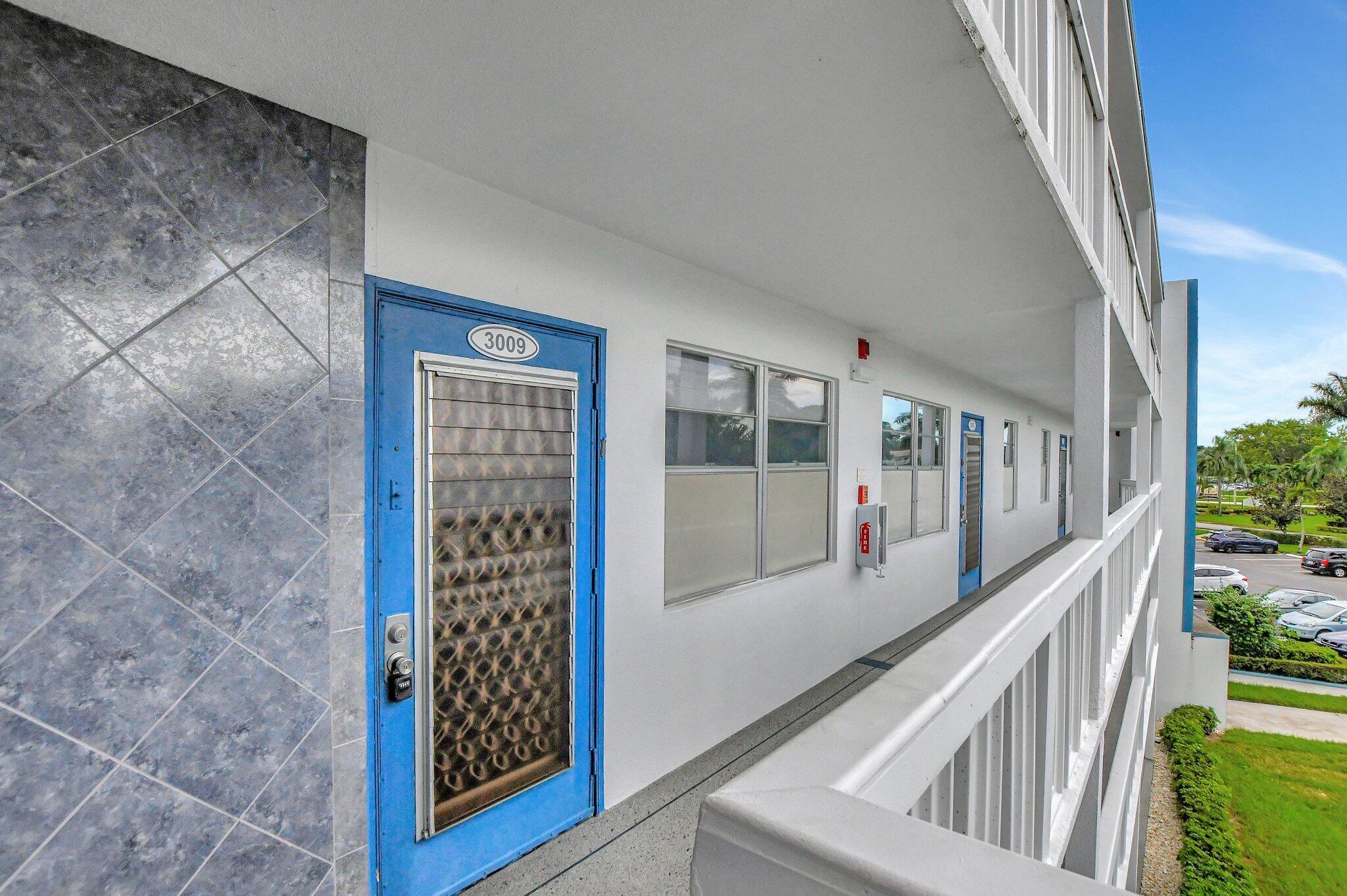 3009 Exeter Boca Raton, FL 33434 - Photo 20 of 20 20-web-or-mls-DSC_1321
