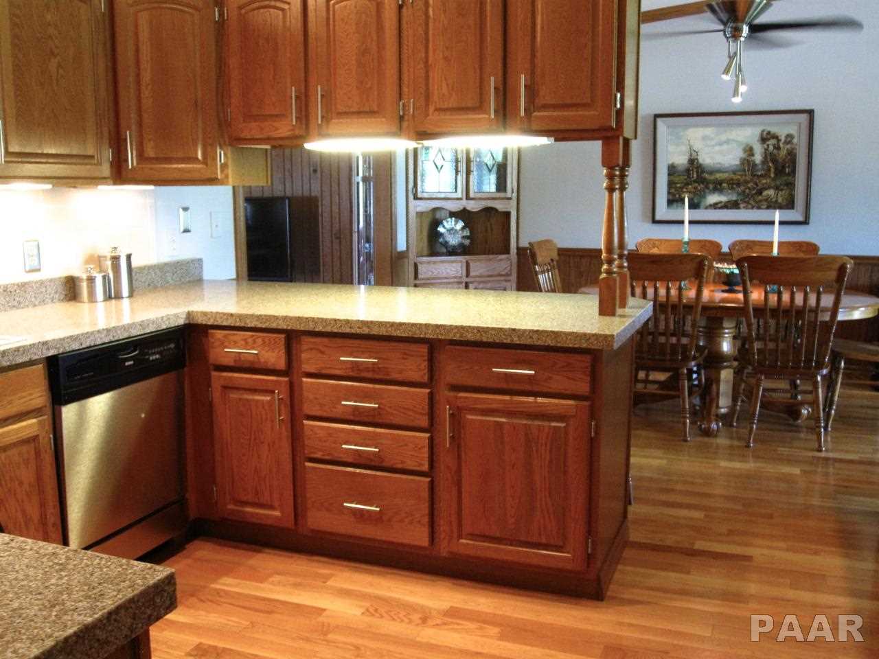 7621 West Lancaster Road Peoria, IL 61607 - Photo 6 of 23