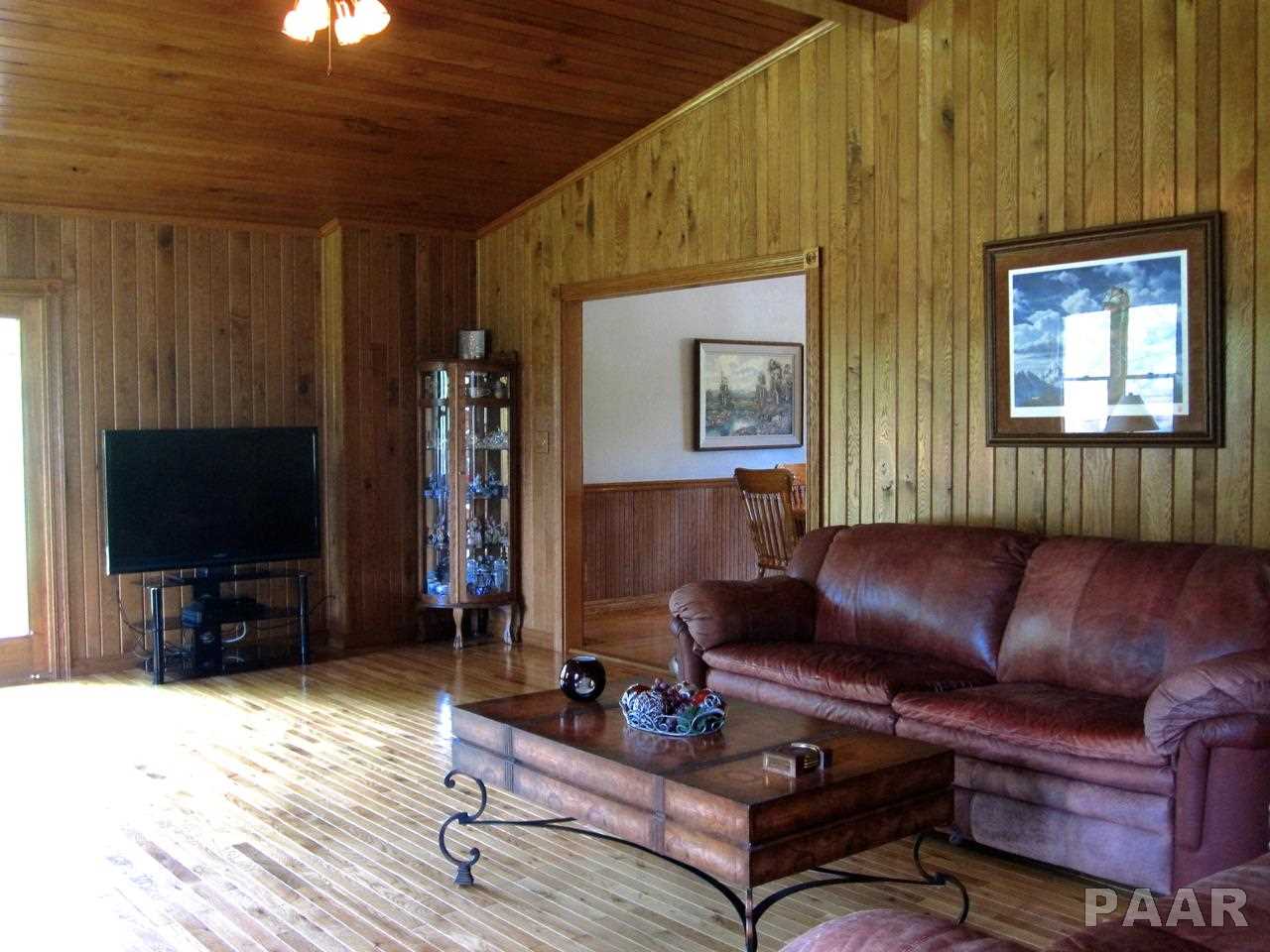 7621 West Lancaster Road Peoria, IL 61607 - Photo 9 of 23