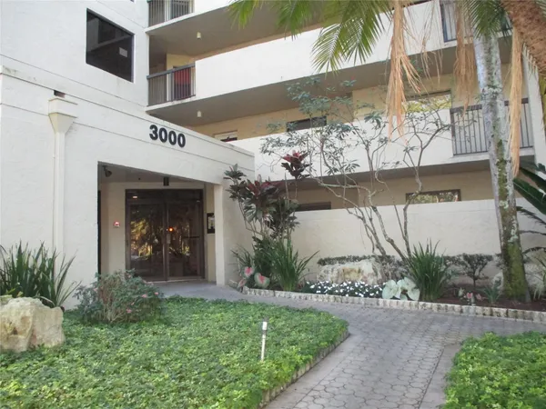$2,100 | 3000 Northwest 42nd Avenue, Unit B301, Coconut Creek, FL 33066
