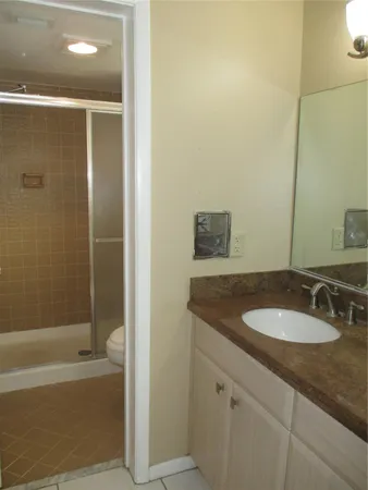 $2,100 | 3000 Northwest 42nd Avenue, Unit B301, Coconut Creek, FL 33066