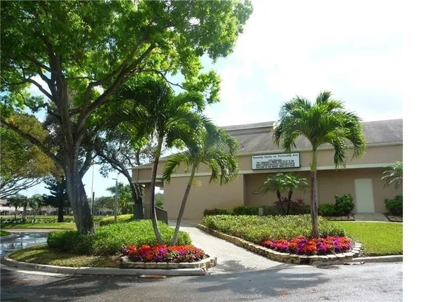 $2,100 | 3000 Northwest 42nd Avenue, Unit B301, Coconut Creek, FL 33066