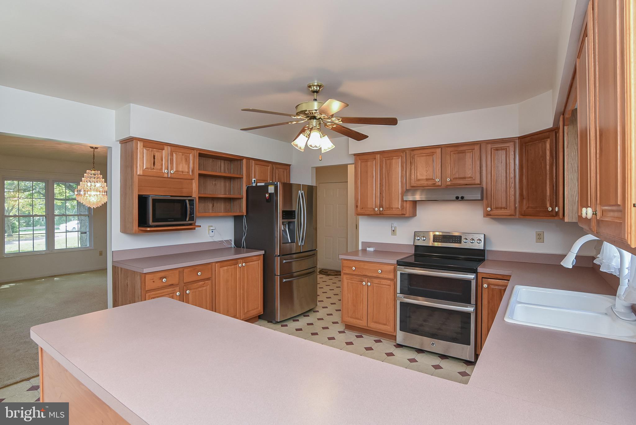 13092 Pullen Loop King George, VA 22485 - Photo 40 of 45 Kitchen