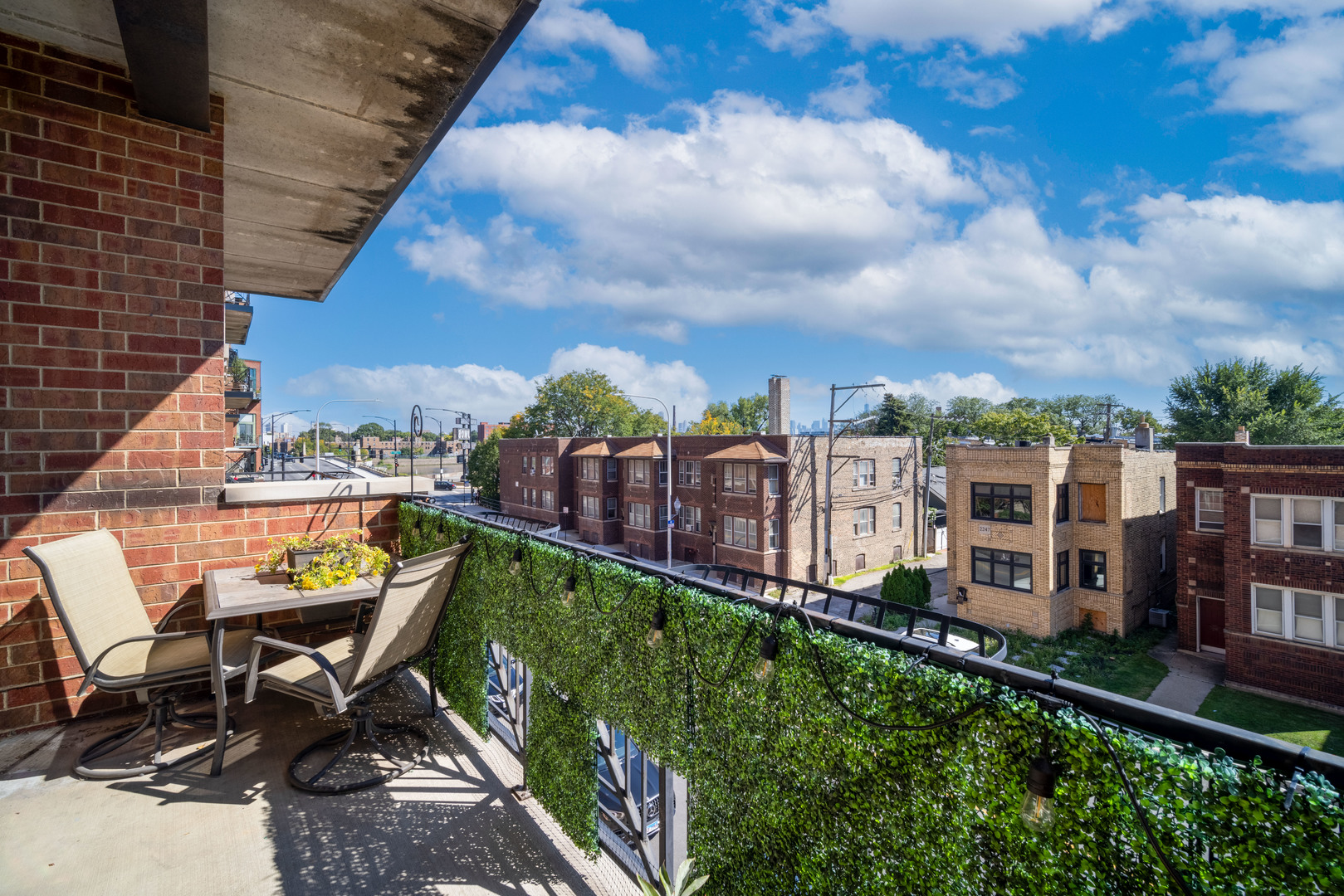 2801 North Oakley Avenue, Unit 202 Chicago, IL 60618 - Photo 18 of 20