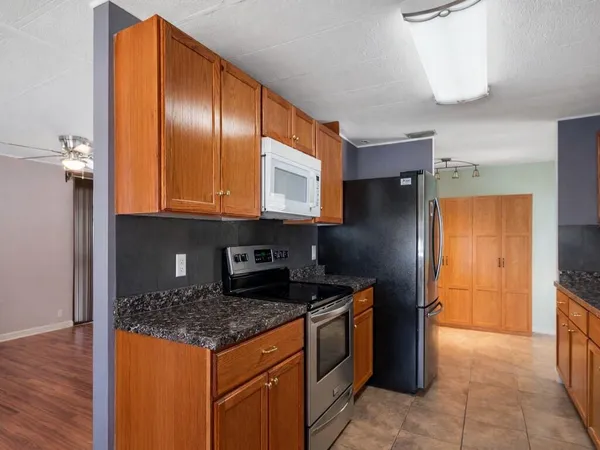 $98,000 | 225 Northeast Forrest Court, Jensen Beach, FL 34957