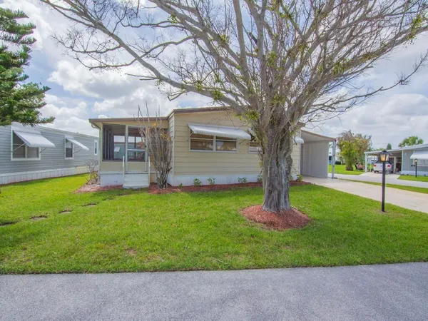 $98,000 | 225 Northeast Forrest Court, Jensen Beach, FL 34957