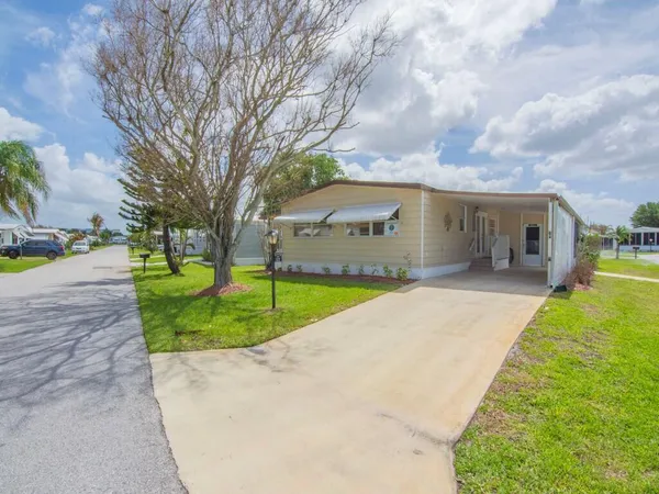 $98,000 | 225 Northeast Forrest Court, Jensen Beach, FL 34957
