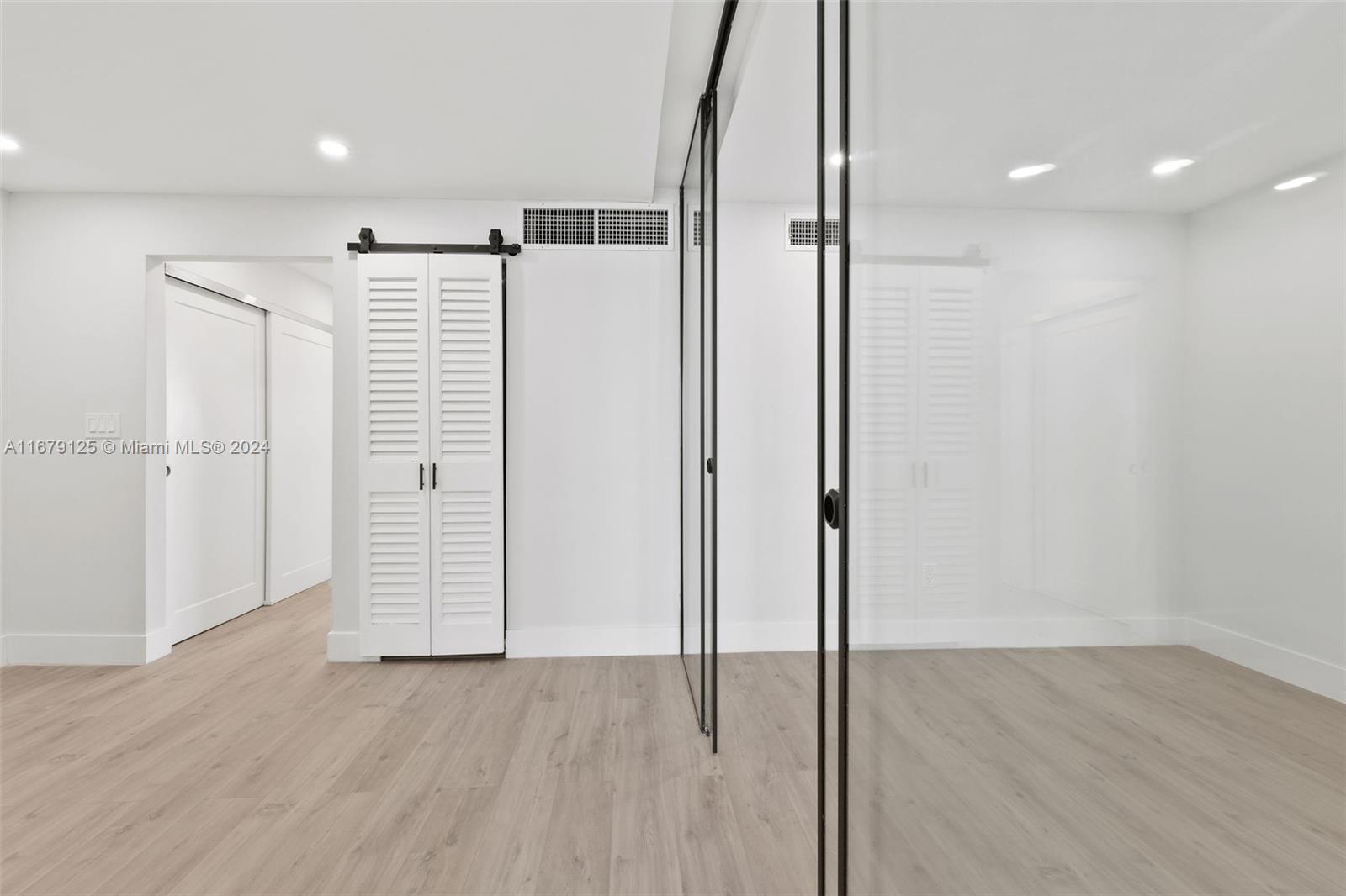 1340 Lincoln Road, Unit 603 Miami Beach, FL 33139 - Photo 9 of 21 Gallery Image 9