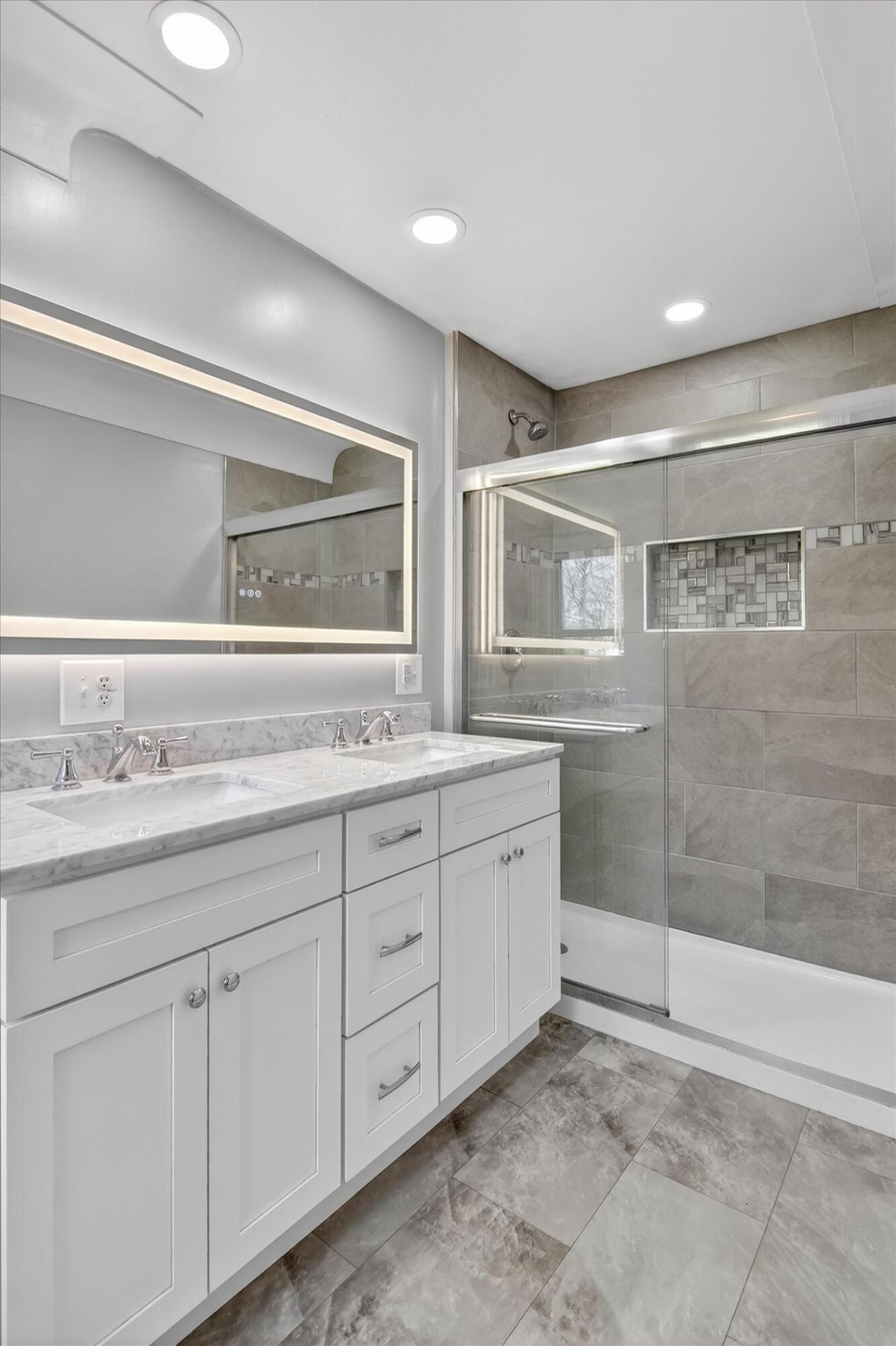 2883 West Parnall Road Jackson, MI 49201 - Photo 20 of 52 38-2883-W-Parnall-Rd-Windowstill