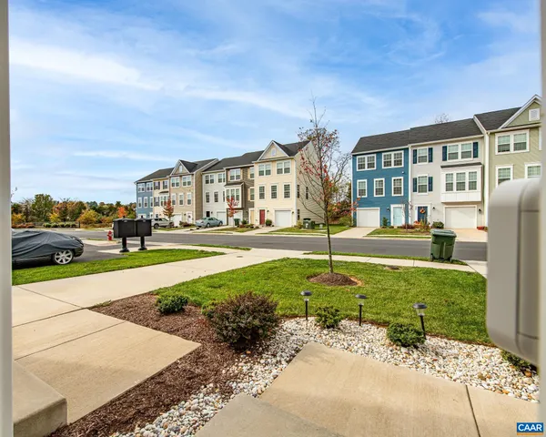 $294,000 | 236 Willowshire Court, Waynesboro, VA 22980