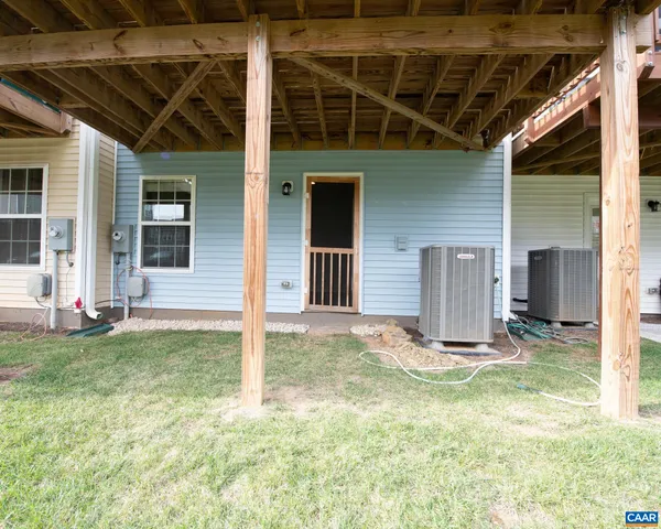 $294,000 | 236 Willowshire Court, Waynesboro, VA 22980