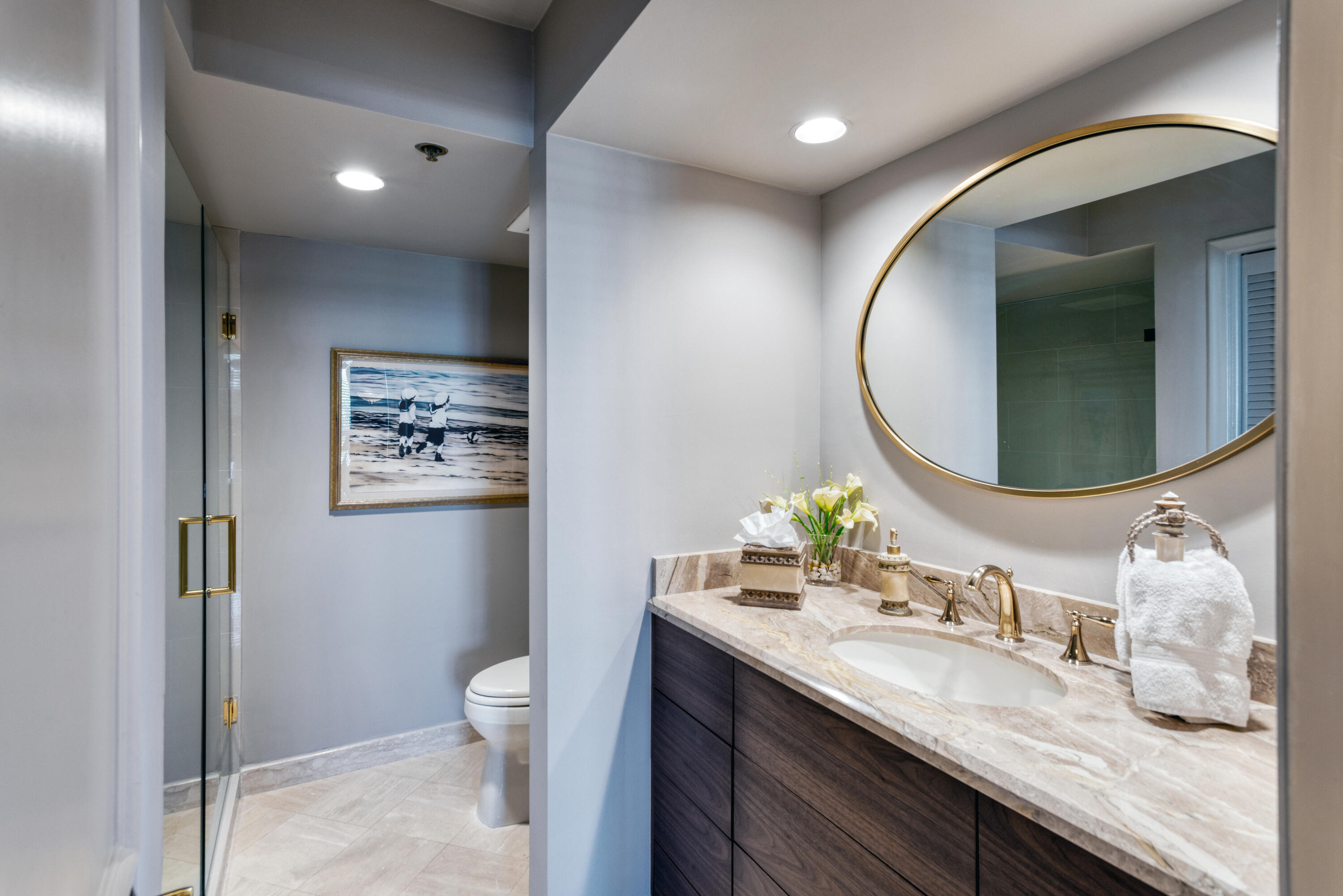 1800 South Ocean Boulevard, Unit 3F Boca Raton, FL 33432 - Photo 11 of 12 GUEST BATH