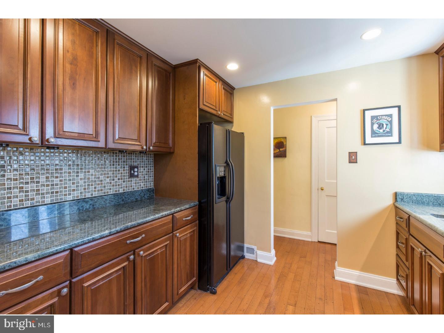 2800 Woodleigh Road Havertown, PA 19083 - Photo 8 of 25