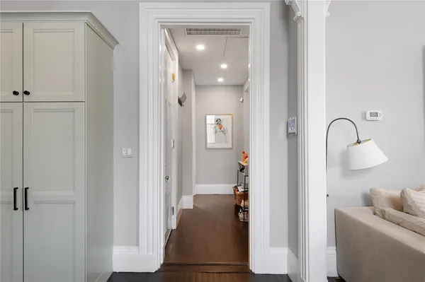 $735,000 | 281 Benefit Street, Unit B, Providence, RI 02903