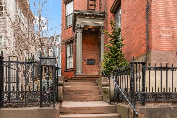 $735,000 | 281 Benefit Street, Unit B, Providence, RI 02903