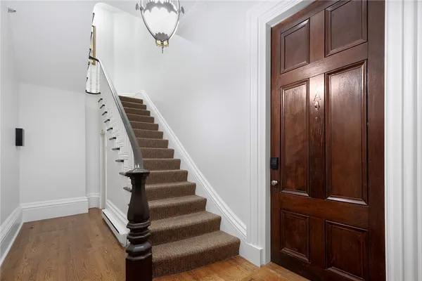 $735,000 | 281 Benefit Street, Unit B, Providence, RI 02903