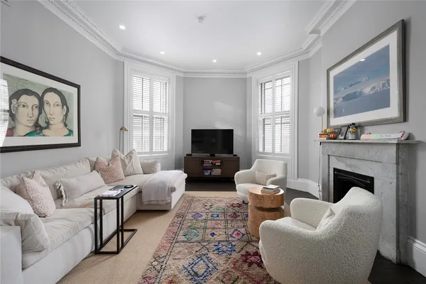 $735,000 | 281 Benefit Street, Unit B, Providence, RI 02903