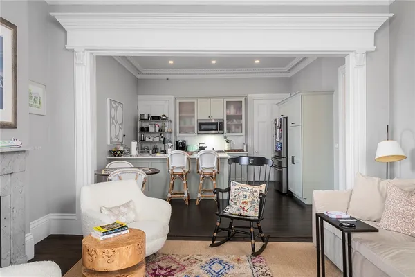 $735,000 | 281 Benefit Street, Unit B, Providence, RI 02903