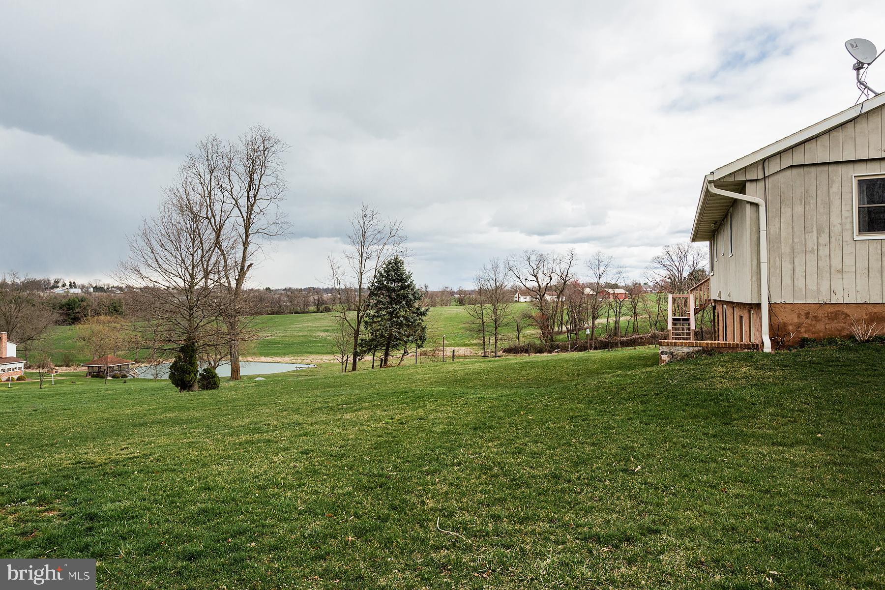 229 Marion Road Elizabethtown, PA 17022 - Photo 5 of 67