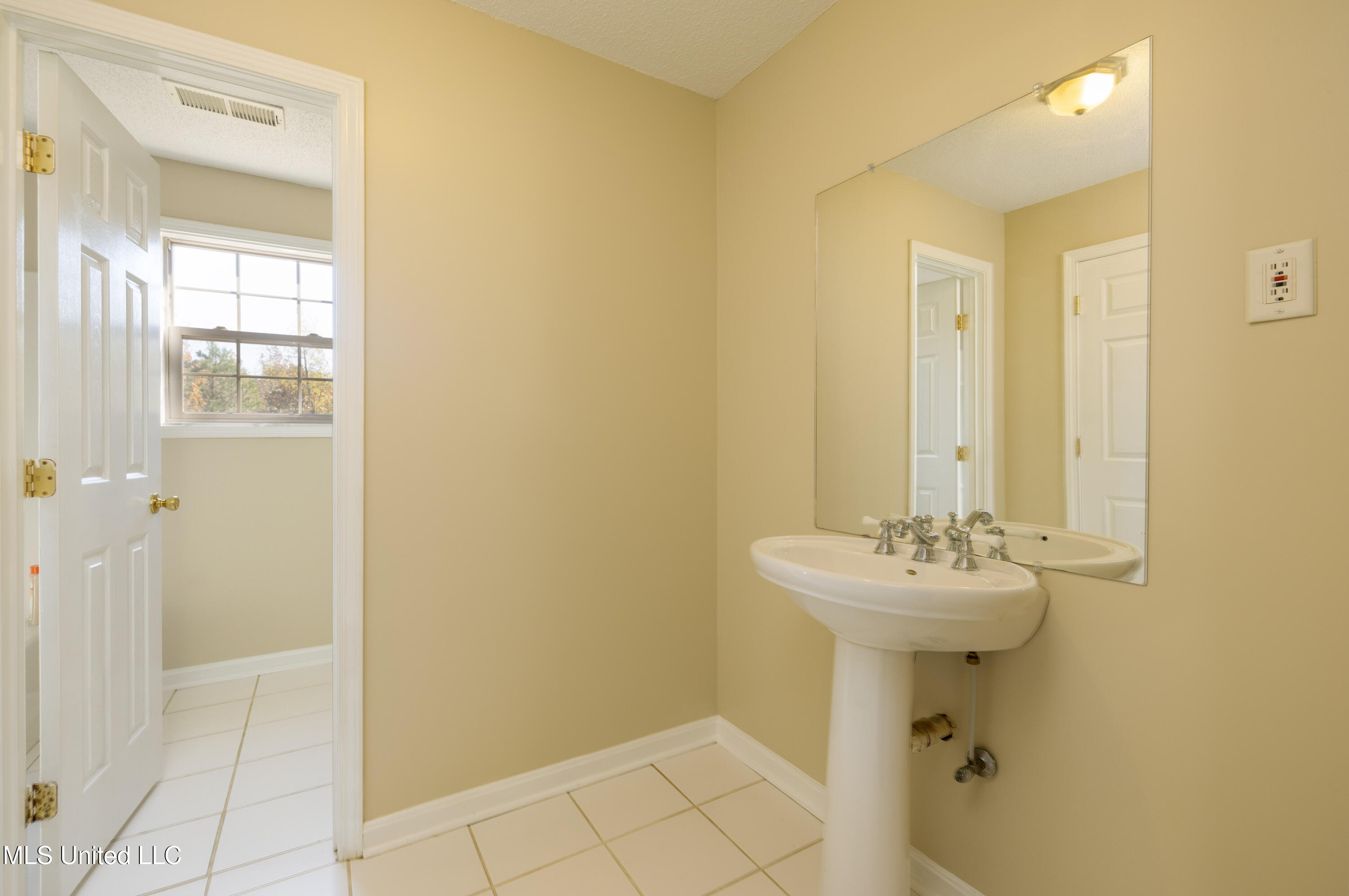 1291 Crockett Road Senatobia, MS 38668 - Photo 41 of 48 crockett-42