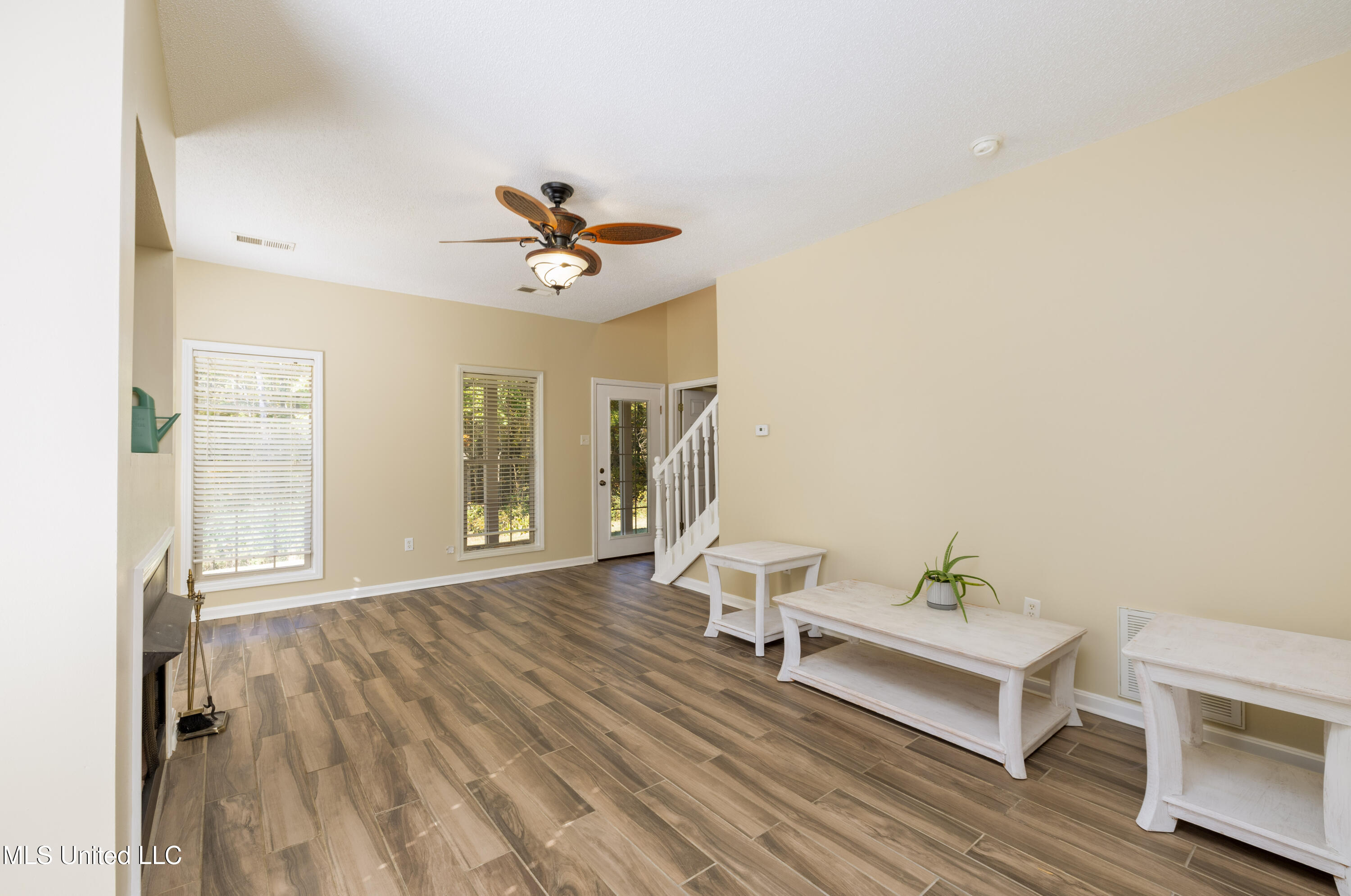 1291 Crockett Road Senatobia, MS 38668 - Photo 5 of 48 crockett-35