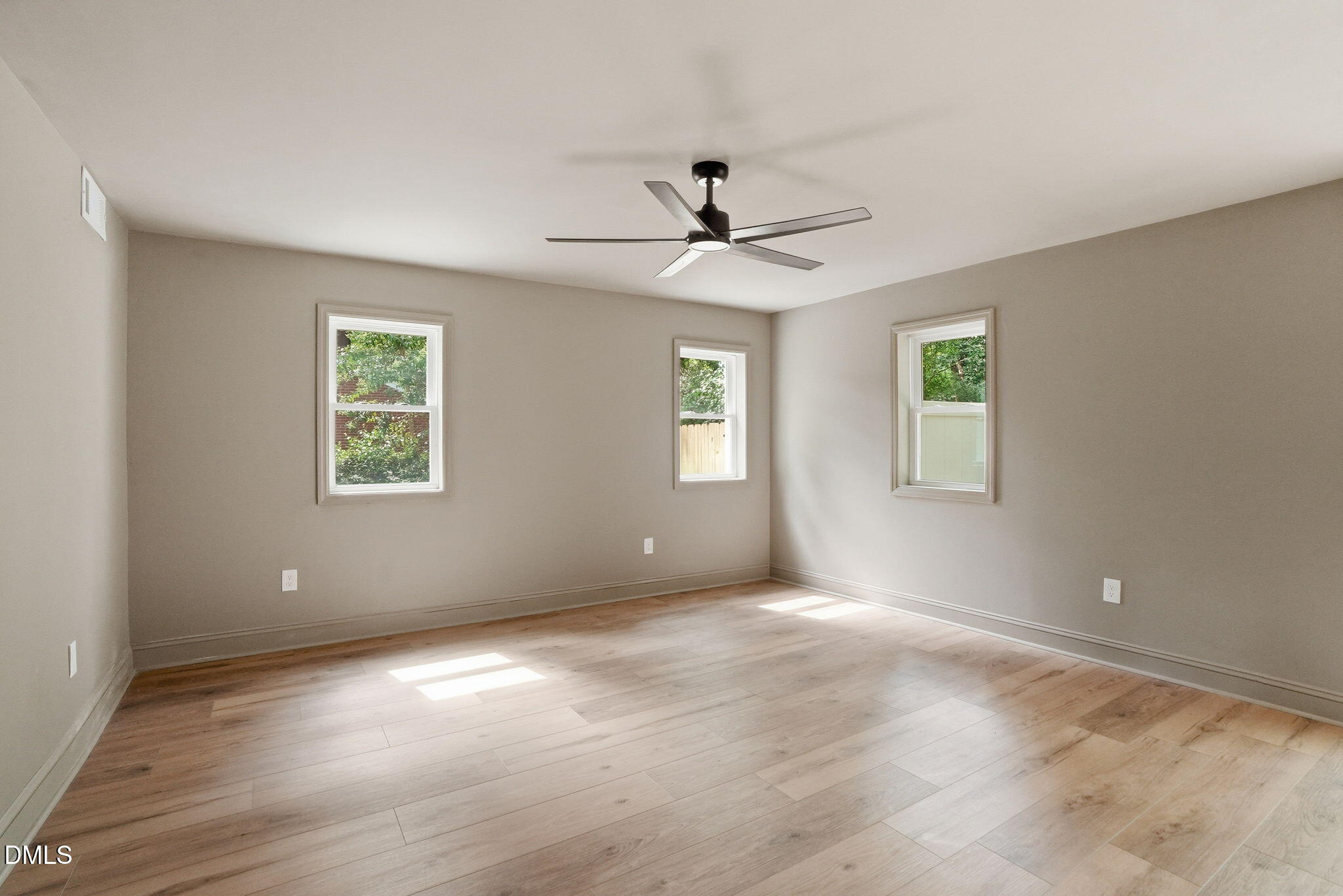 1810 Varnell Avenue Raleigh, NC 27612 - Photo 42 of 81 1810 Varnell Ave-45