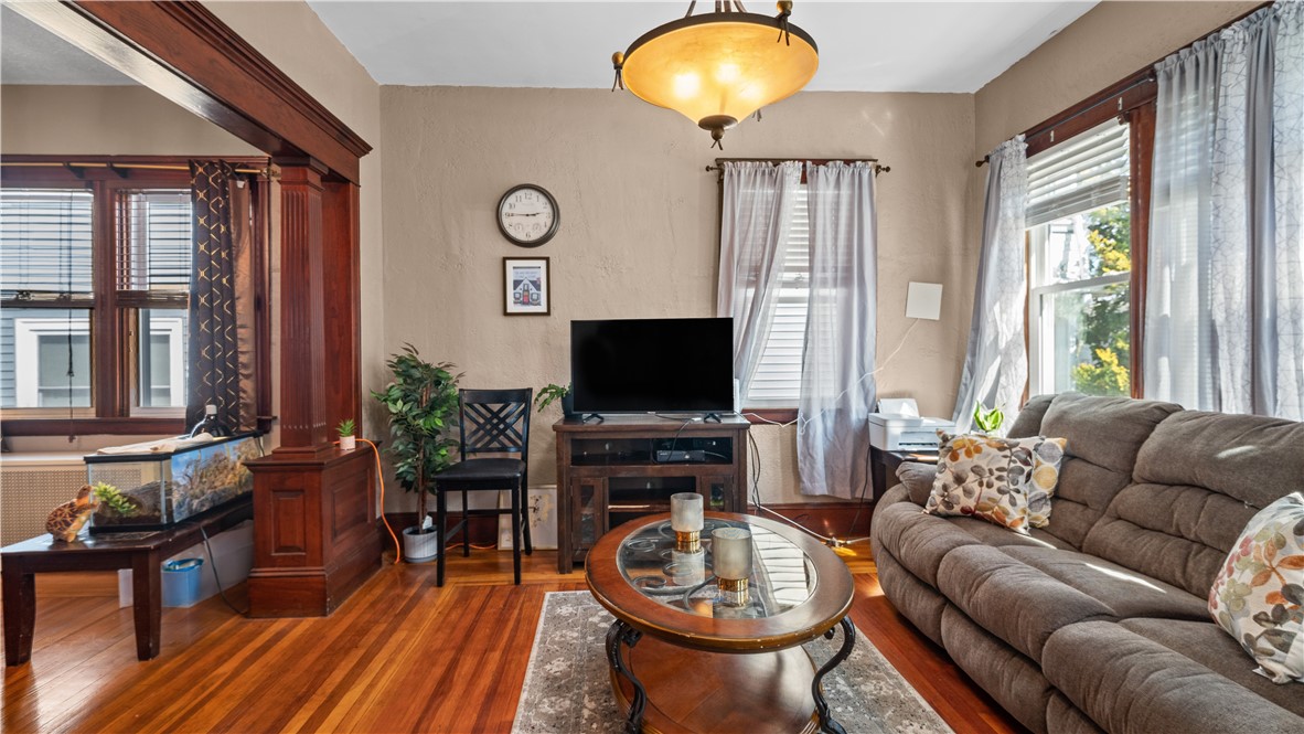 27 Shafter Street Providence, RI 02909 - Photo 6 of 39