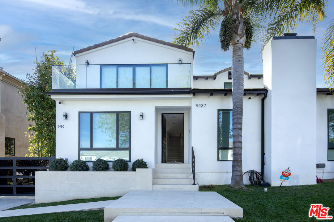 9432 Oakmore Road Los Angeles, CA 90035 - Photo 3 of 49