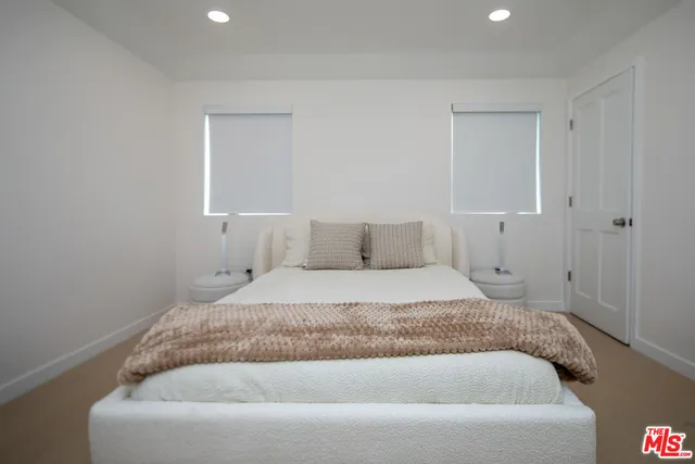 $26,900 | 9432 Oakmore Road, Los Angeles, CA 90035