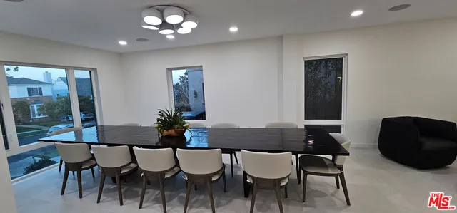 $26,900 | 9432 Oakmore Road, Los Angeles, CA 90035