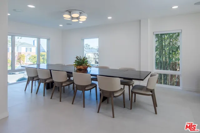 $26,900 | 9432 Oakmore Road, Los Angeles, CA 90035