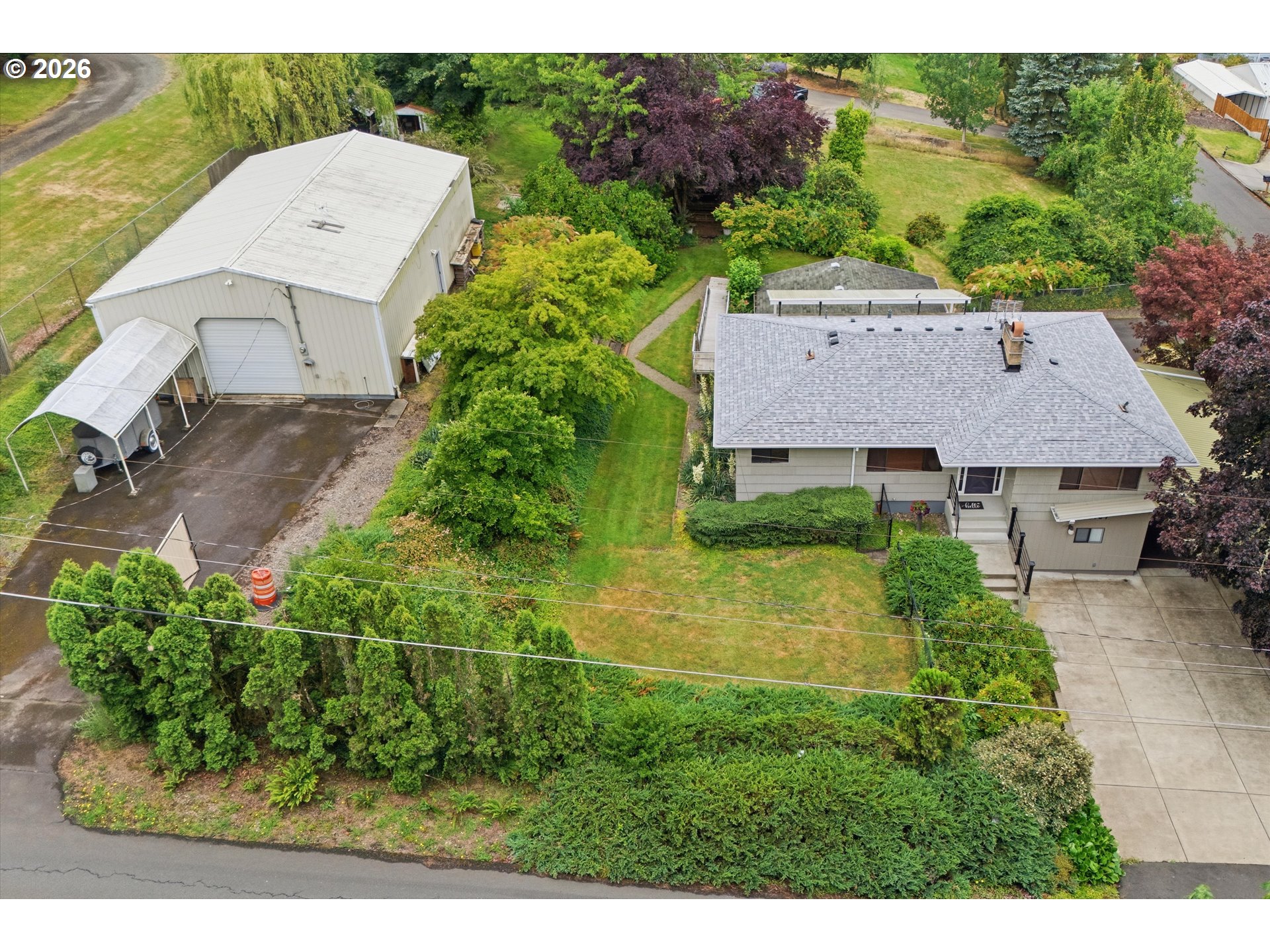 11767 Southeast Wiese Road Damascus, OR 97089 - Photo 5 of 28