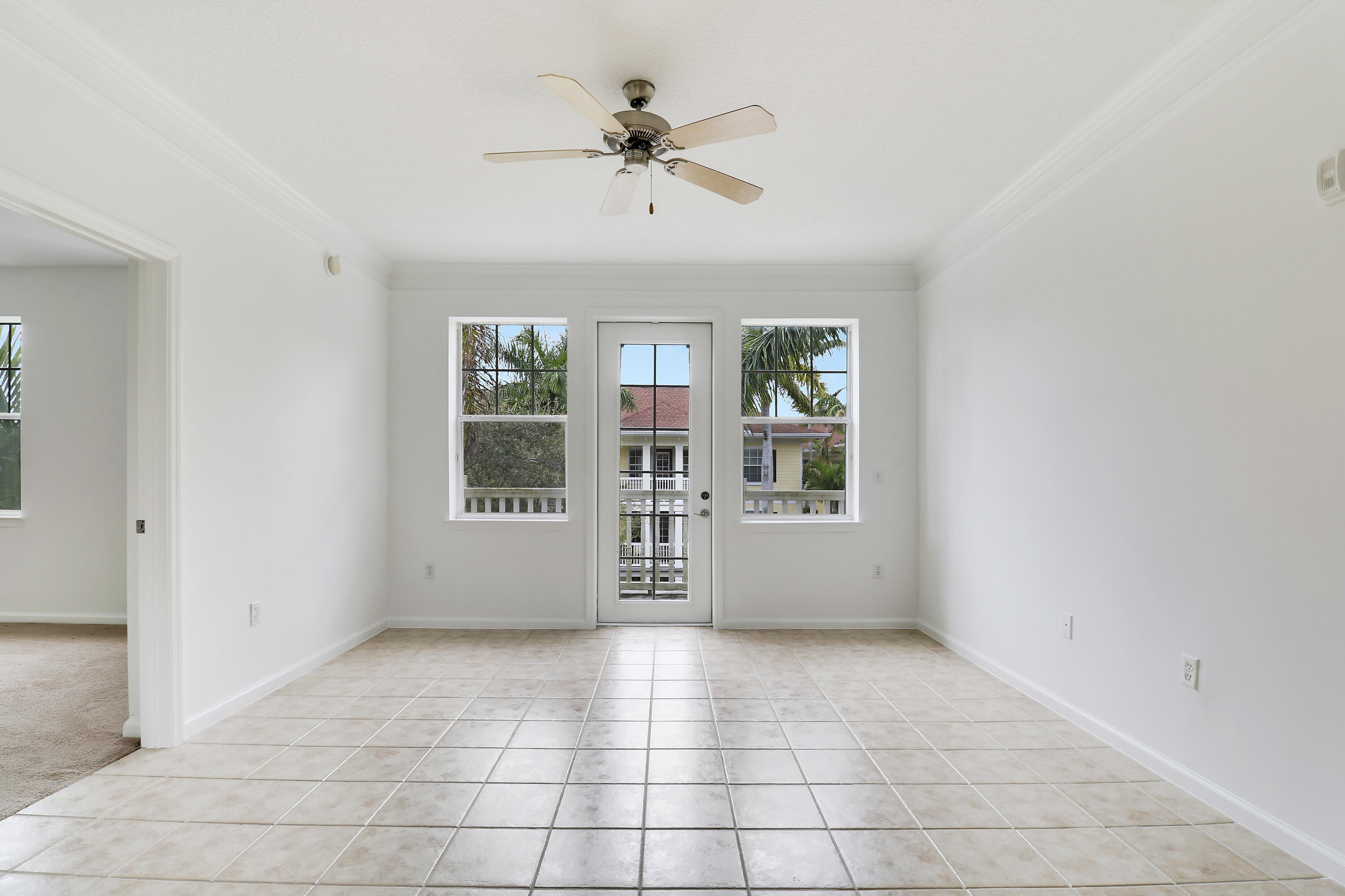 225 Murcia Drive, Unit 307 Jupiter, FL 33458 - Photo 10 of 36 a view of an empty room with a window