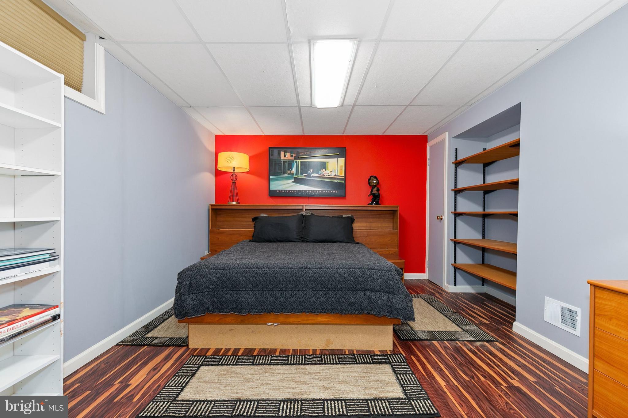 3004 Bluff Point Lane Silver Spring, MD 20906 - Photo 46 of 74 a room with a bed and a window