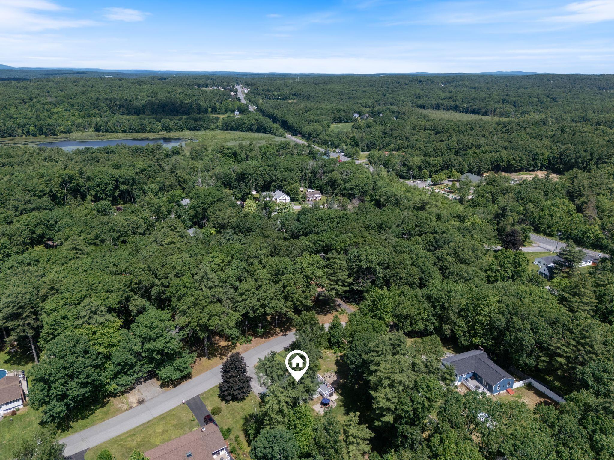 8 Diana Road Derry, NH 03038 - Photo 45 of 48