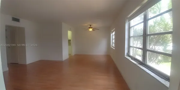 $1,800 | 606 South C Lake, Unit 101, Lake Worth, FL 33460